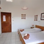 Mata 2*
